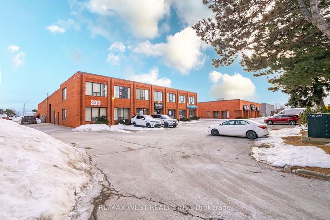 390 Bradwick Dr, Home with 0 bedrooms, 5 bathrooms and 100 parking in Concord ON | Image 38