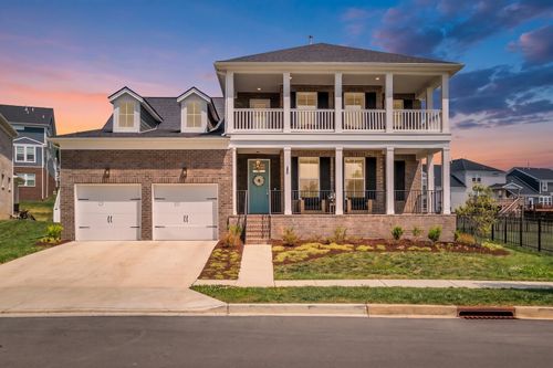 885 Rockwell Dr, Hendersonville, TN, 37075-3196 | Card Image