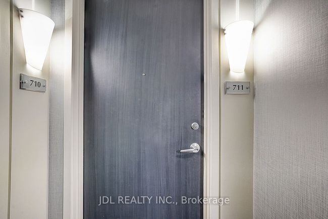 711 - 600 Queens Quay W, Condo with 1 bedrooms, 1 bathrooms and null parking in Toronto ON | Image 32