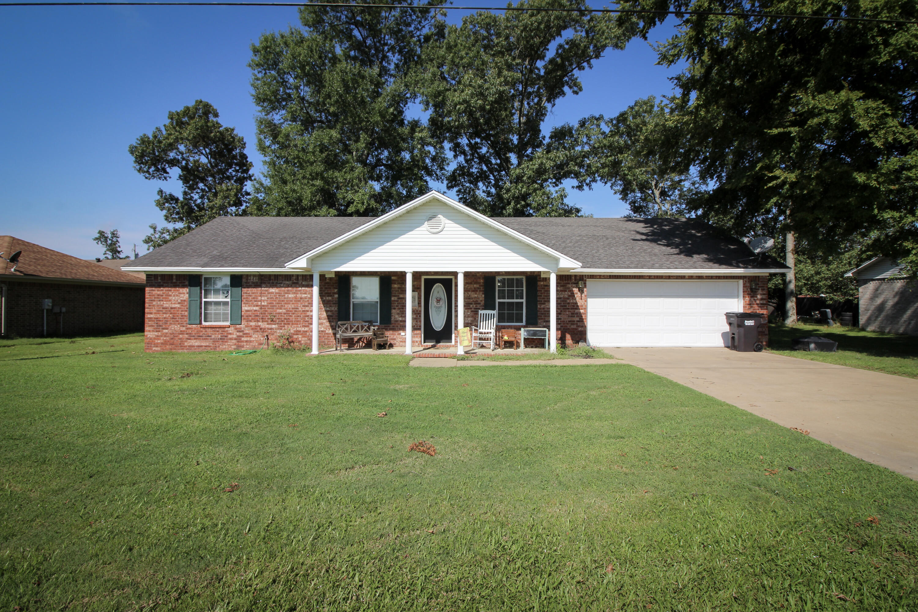 Day Rd, Pottsville, AR 72858