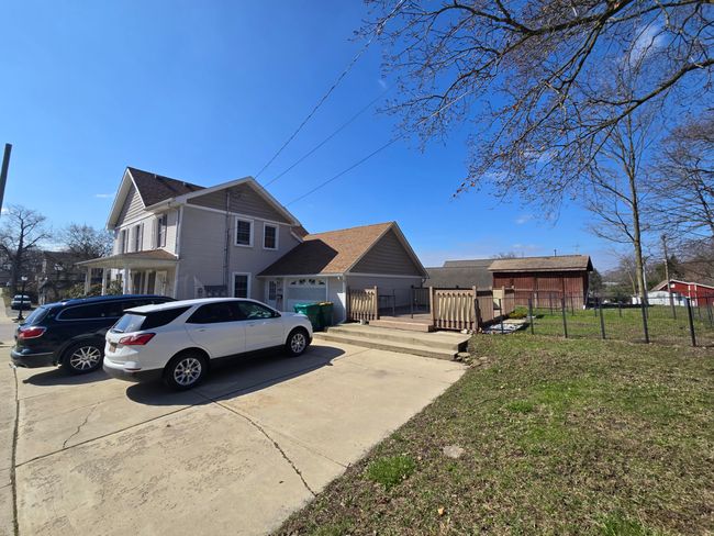 101 N Lewis St, House other with 3 bedrooms, 2 bathrooms and null parking in Saline MI | Image 9