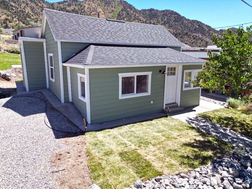 215 Railroad St, Eureka, UT, 84628 | Card Image
