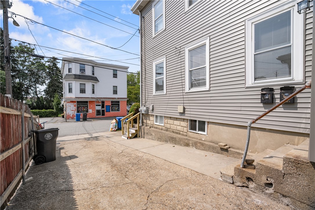 Residential Income in Cranston 4