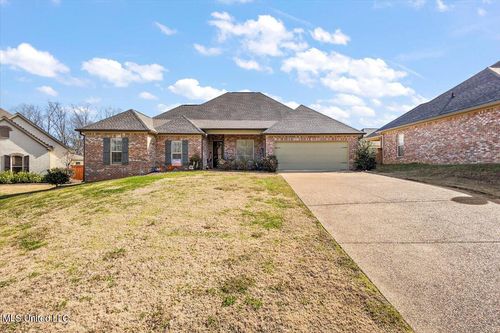 406 W Cowan Creek Cv, Brandon, MS, 39047-6695 | Card Image