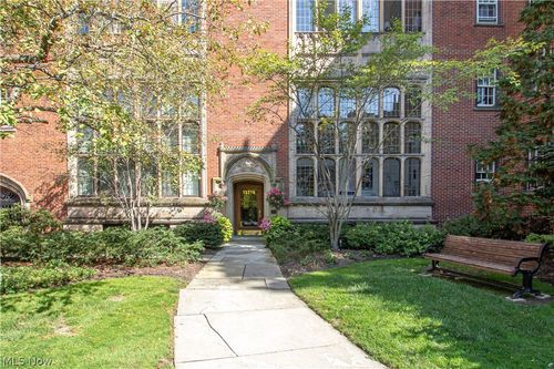 1b-13715 Shaker Blvd, Cleveland, OH, 44120-5629 | Card Image