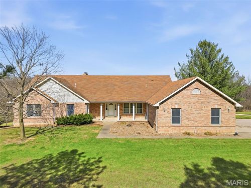 75 Morgans Way, Elsberry, MO, 63343-4070 | Card Image