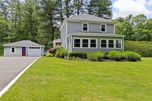 617 Plymouth St, Middleboro, MA, 02346-2901 | Card Image