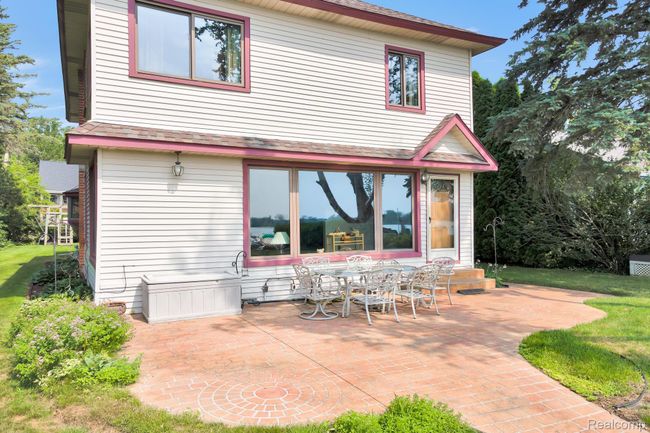 lakeside front house close.jpg | Image 9