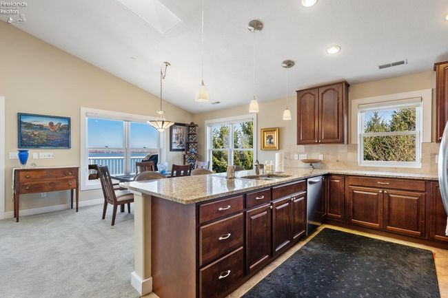 L3F - 6011 E Harbor Rd, Condo with 3 bedrooms, 2 bathrooms and 1 parking in Marblehead OH | Image 19