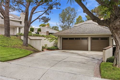 16 Lucerne, Newport Beach, CA, 92660-6819 | Card Image