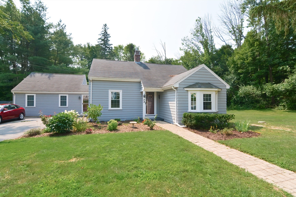 Main St, Merrimac, MA 01860