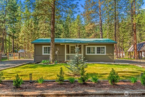 24211 Morgan St, Leavenworth, WA, 98826-9709 | Card Image