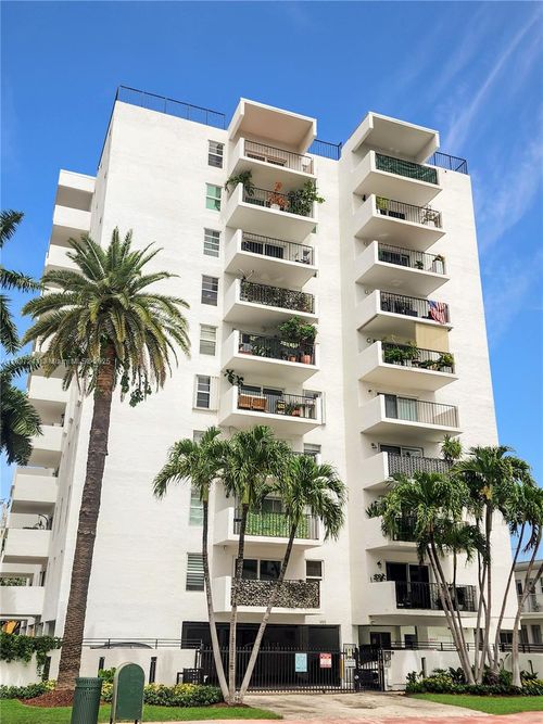 apt-202-1455 West Ave, Miami Beach, FL, 33139-3733 | Card Image