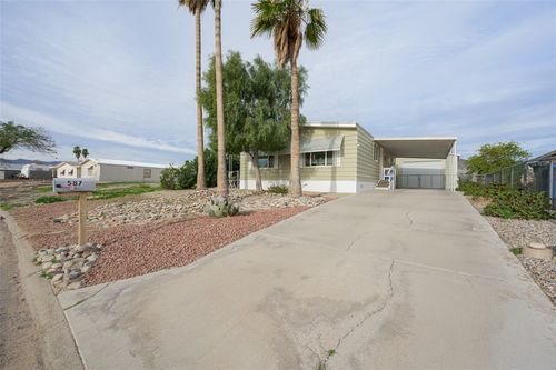 587 Citrus St, Bullhead City, AZ, 86442-6216 | Card Image