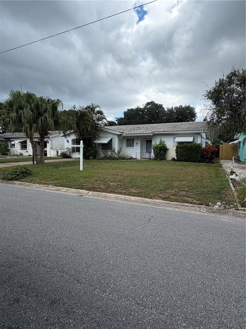 29768 67th St N, CLEARWATER, FL, 33761-1609 | Card Image