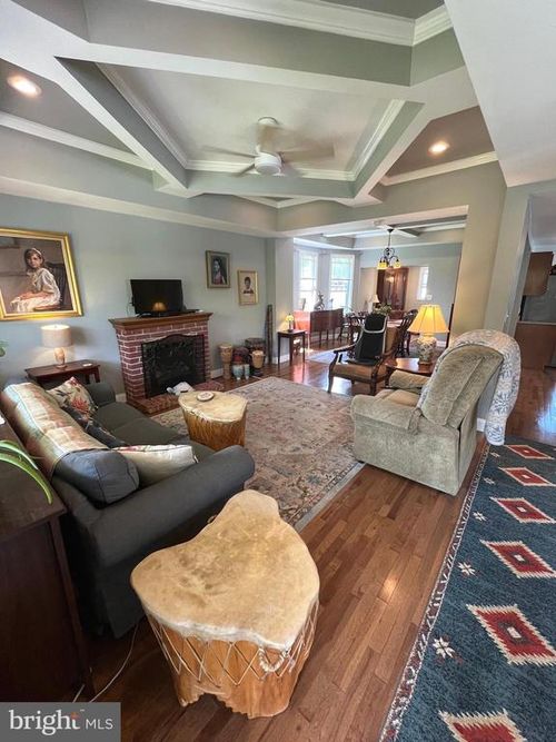 5216 Tramore Rd, BALTIMORE, MD, 21214-2119 | Card Image