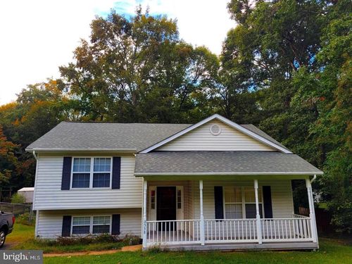 8538 Bush St, KING GEORGE, VA, 22485-6762 | Card Image