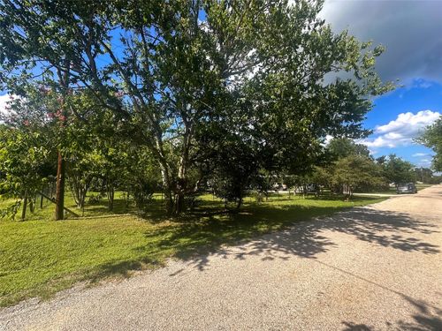144 San Jacinto St, Bastrop, TX, 78602-6733 | Card Image