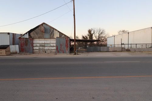 1230 W 3rd St, Big Spring, TX, 79720-2012 | Card Image