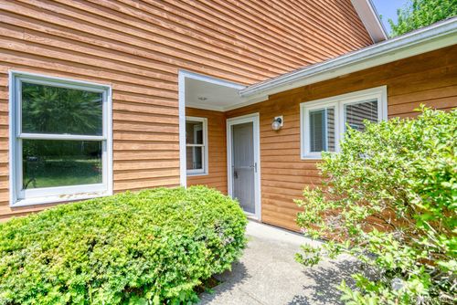 107 Quail Dr, Kingston, NY, 12401-1627 | Card Image