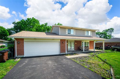 2045 Penbrooke Trail, Miami Twp, OH, 45459 | Card Image