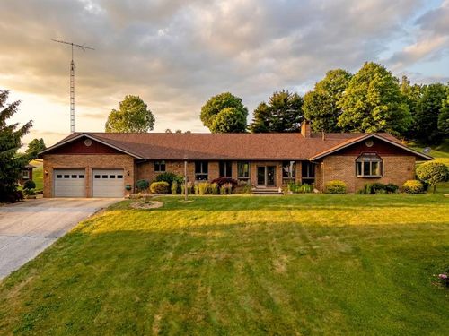 6331 County Road 52, Big Prairie, OH, 44611-9524 | Card Image