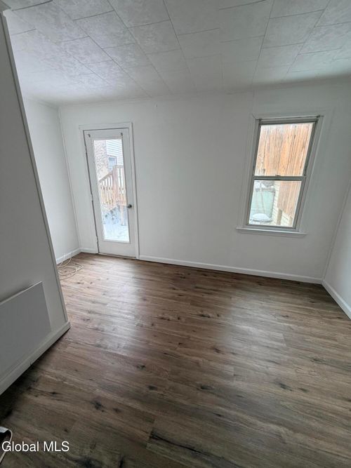 1-200 Mohawk St, Cohoes, NY, 12047-3017 | Card Image