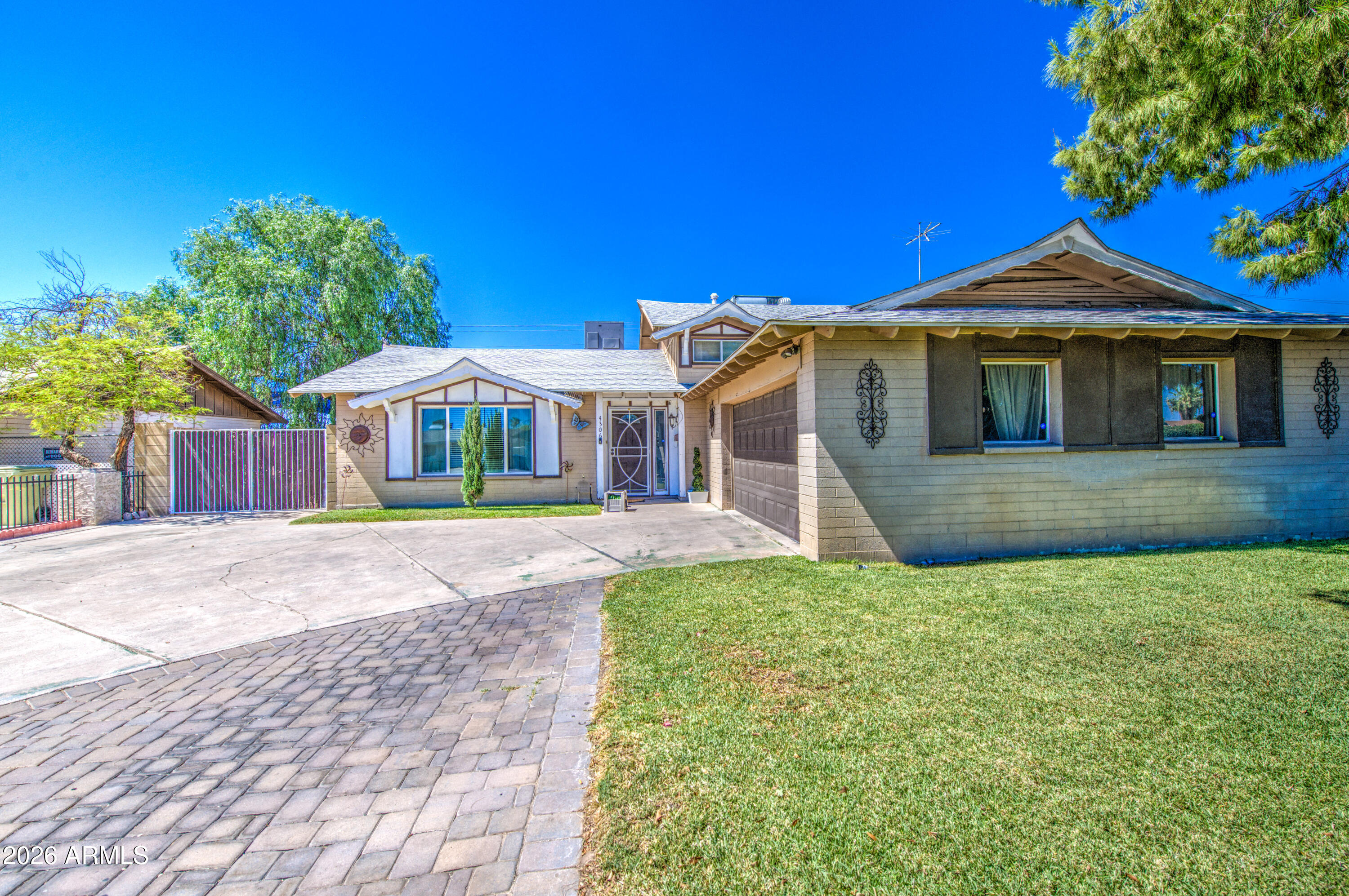 Residential in Glendale 3