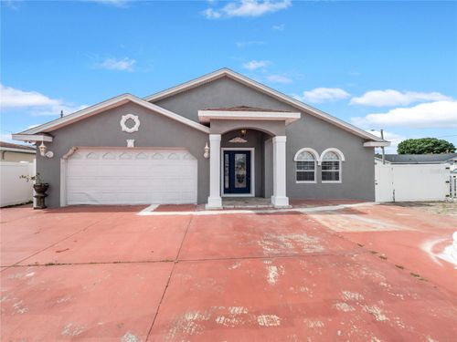 3122 W Crest Avenue, TAMPA, FL, 33614 | Card Image