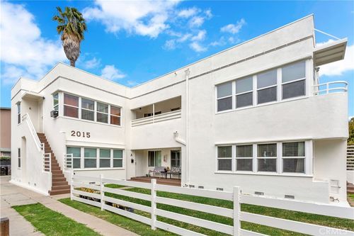 2015 Locust Ave, Long Beach, CA, 90806-4783 | Card Image