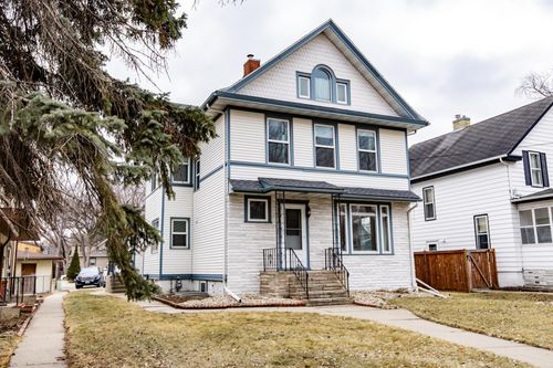 904 10th Street S, Fargo, ND, 58103 | Card Image