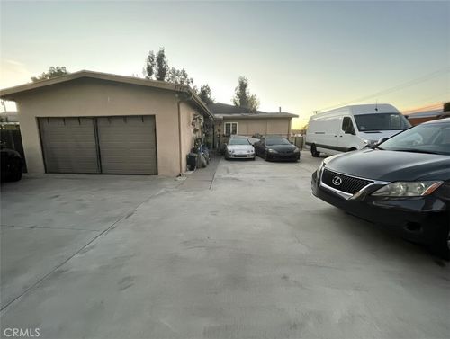 5141 N Lyman Ave, Covina, CA, 91724-1330 | Card Image