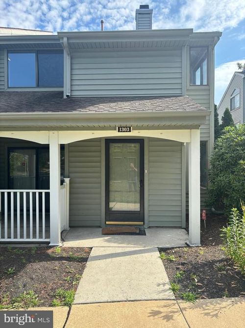 1303 Roberts Way, Voorhees, NJ, 08043-2061 | Card Image