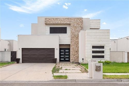 2706 Cassandra St, Mission, TX, 78572-6671 | Card Image