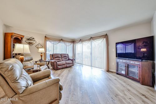 318-17404 N 99th Ave, Sun City, AZ, 85373-2019 | Card Image