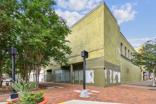 1001 N Franklin St, Tampa, FL, 33602-3834 | Card Image