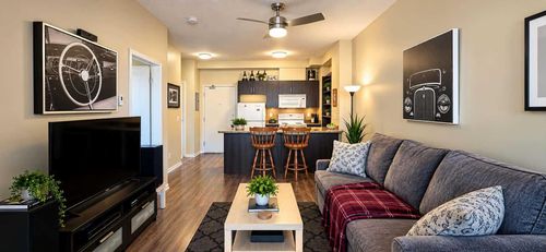3309-73 Erin Woods Crt Se, Calgary, AB, T2B3V2 | Card Image