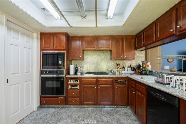 25215 Hazelcrest Ln, House other with 4 bedrooms, 3 bathrooms and 3 parking in Stevenson Ranch CA | Image 8