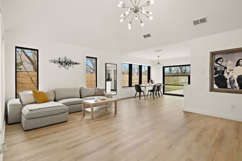 1904 Maple Vista Dr, Pflugerville, TX, 78660-9450 | Card Image