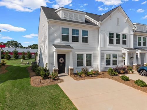 651 Blossom Run Drive, Spartanburg, SC, 29307 | Card Image