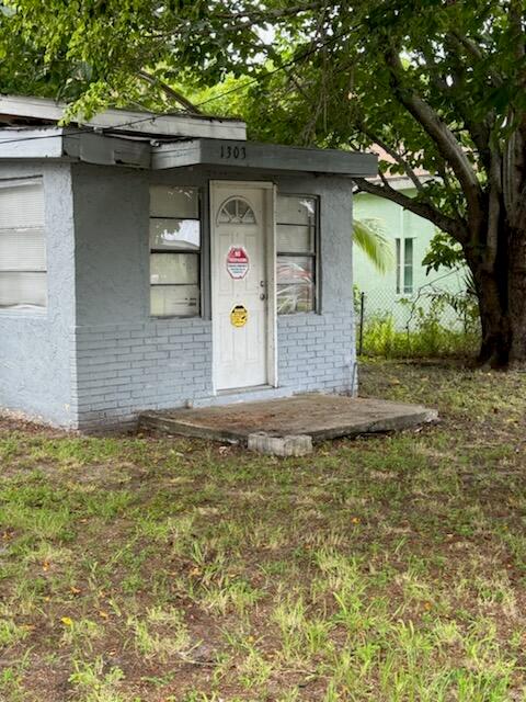 24th St, Fort Pierce, FL 34950