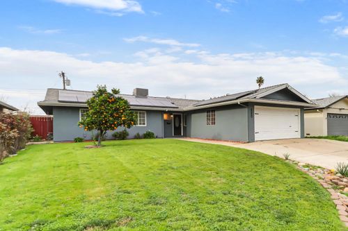 2040 Kellogg Way, Rancho Cordova, CA, 95670 | Card Image