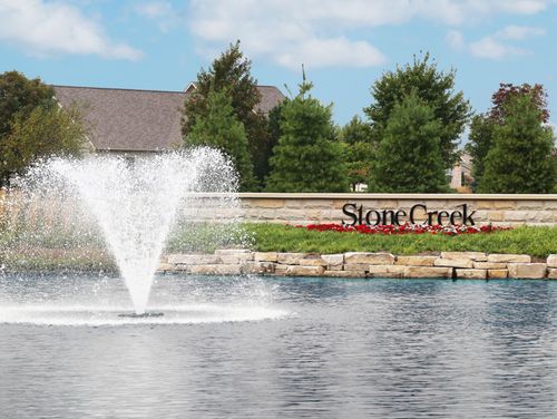 2935 Stone Creek Blvd, Urbana, IL, 61802-9413 | Card Image
