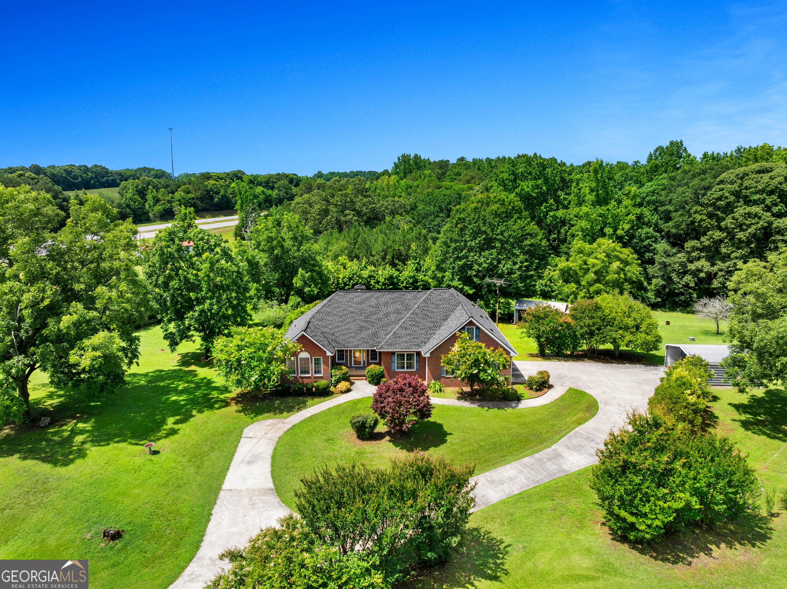 Residential in Colbert 2