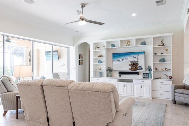 5502 Tidewater Preserve Blvd, House other with 3 bedrooms, 5 bathrooms and null parking in BRADENTON FL | Image 9