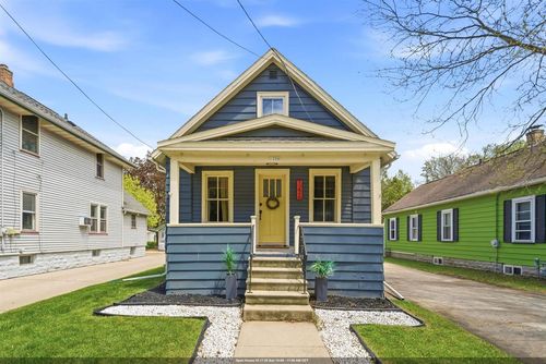 1226 Bay Shore Drive, OSHKOSH, WI, 54901 | Card Image