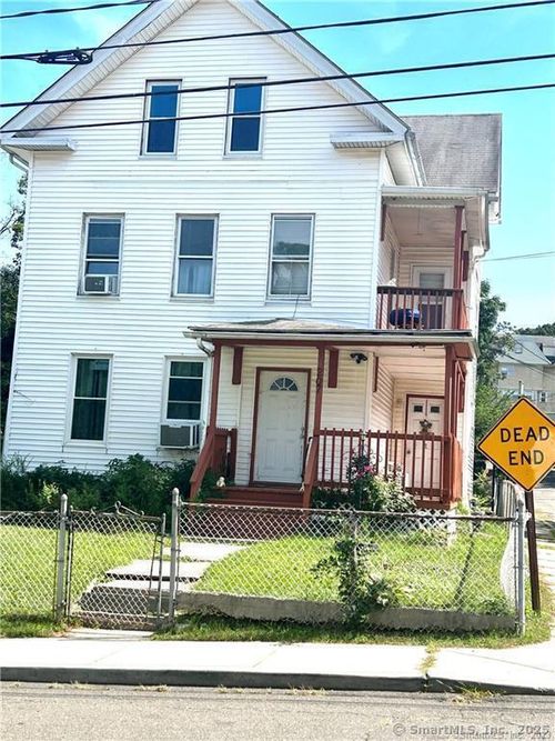 apt-3rd-207 Hobart St, Meriden, CT, 06450-4563 | Card Image