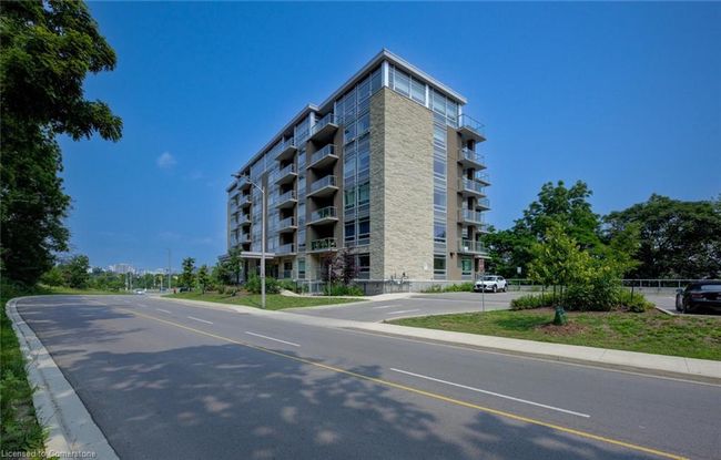 510 - 455 Charlton Ave E, House attached with 2 bedrooms, 2 bathrooms and 1 parking in Hamilton ON | Image 10