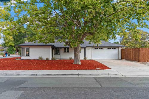 2049 Elinora Dr, Pleasant Hill, CA, 94523-2831 | Card Image