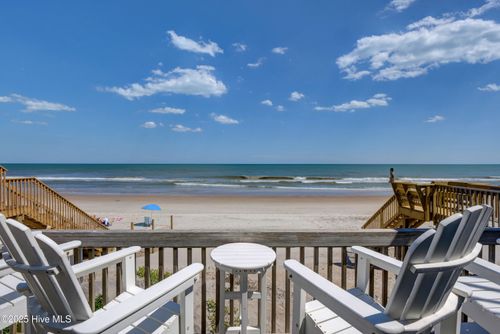 3946 Island Dr, N Topsail Beach, NC, 28460-8210 | Card Image